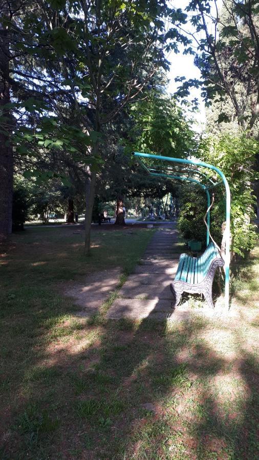 Домики У Лизы Под Ключ Пицунда Екстериор снимка